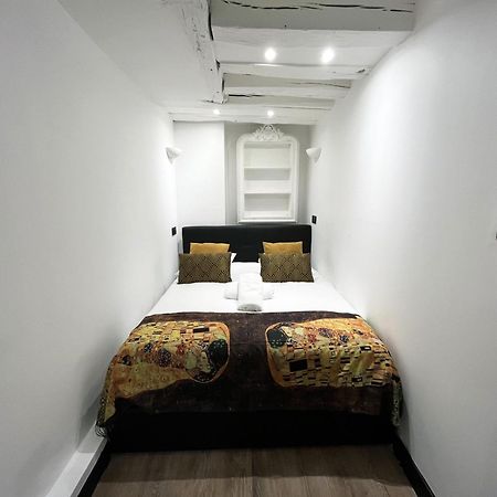 Apartmán Urban Flat 175 - Loft St Denis Paříž Exteriér fotografie